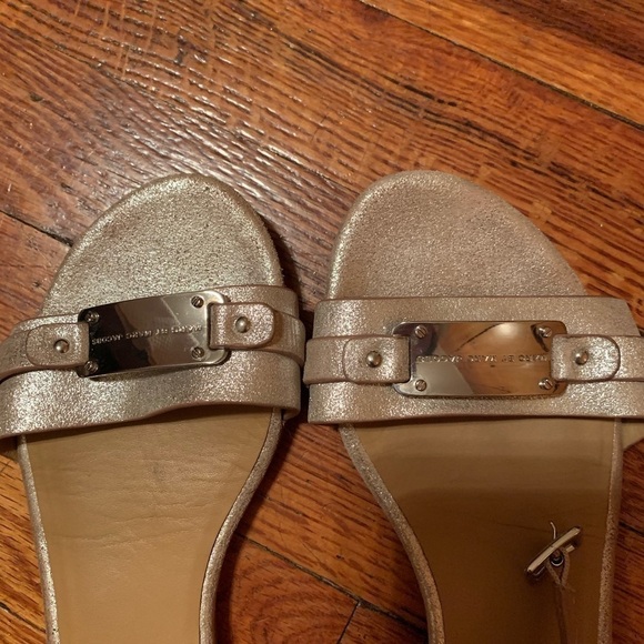 𝅺MARC by Marc Jacobs plaque belt sandals- Size 6.5 - Picture 4 of 8